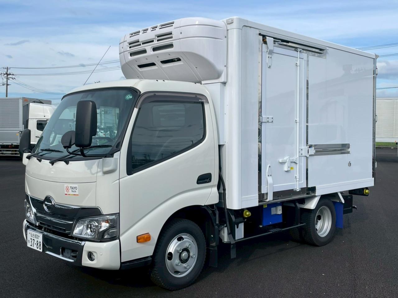 日野デュトロ 冷蔵・冷凍車
