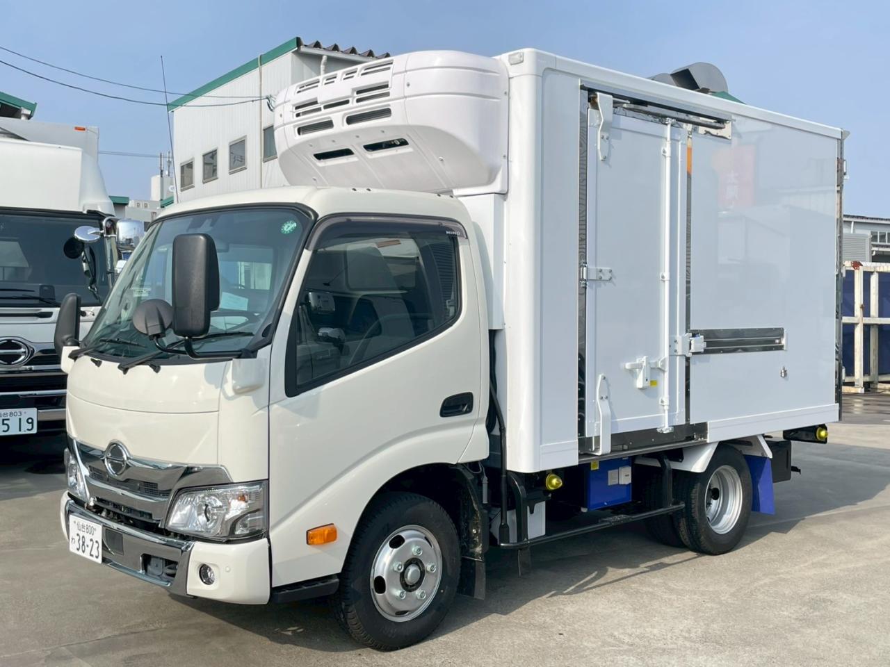 日野デュトロ 冷蔵・冷凍車