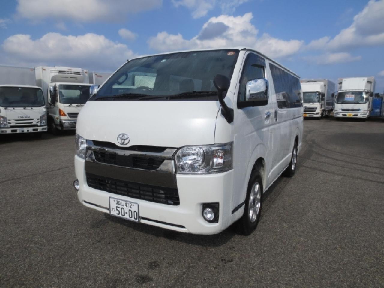 トヨタハイエースバン3DF-GDH206V 箱バン