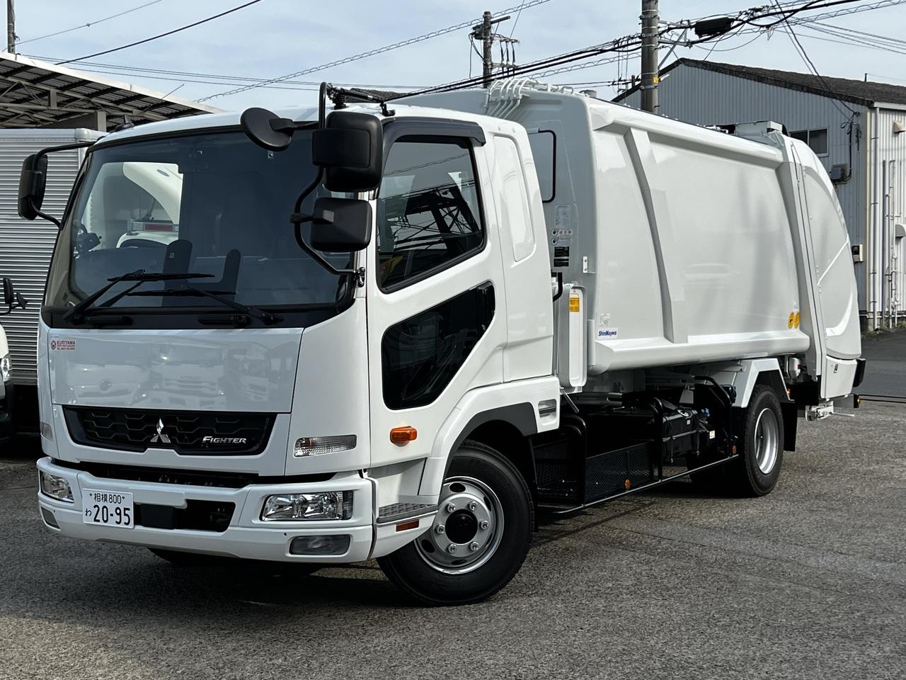 三菱ファイター2KG-FK62F パッカー