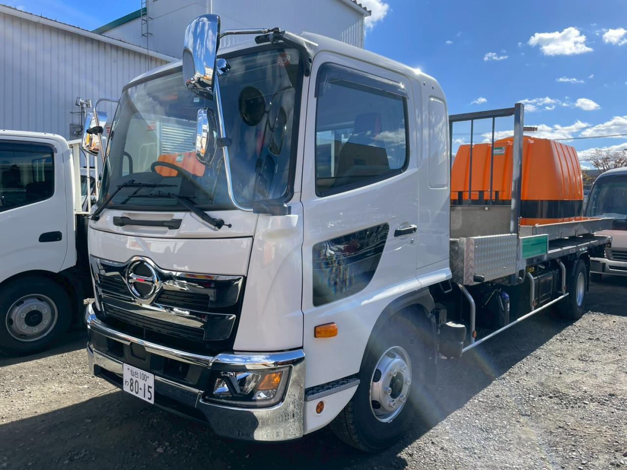 日野ヒノ 平ボディー