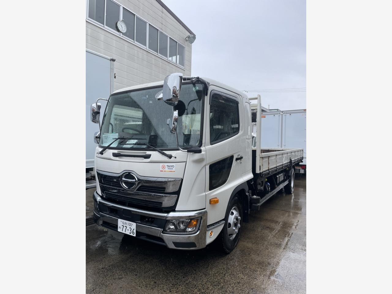 日野レンジャー ボディタイプ：平ボディー