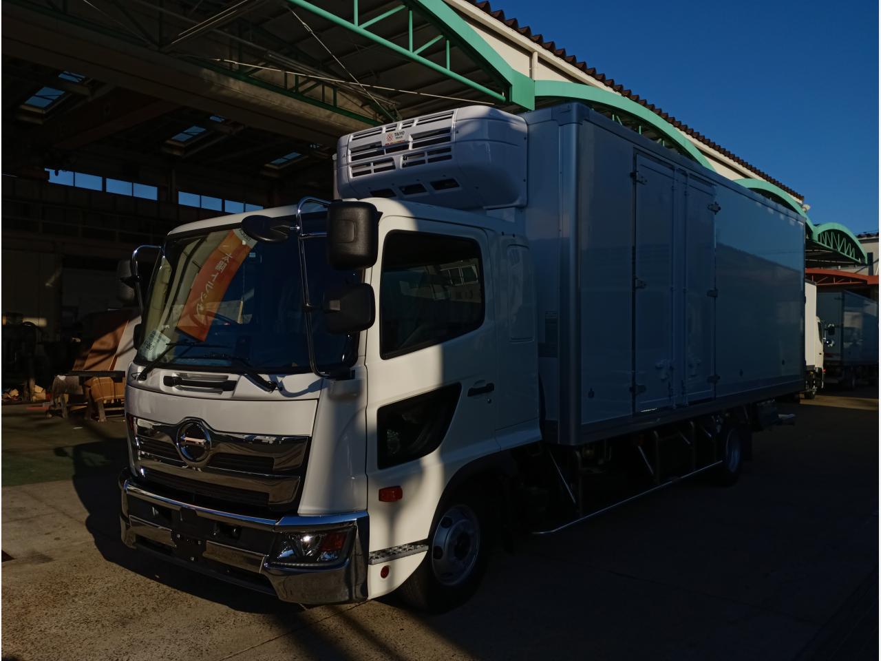 日野レンジャー 冷蔵・冷凍車