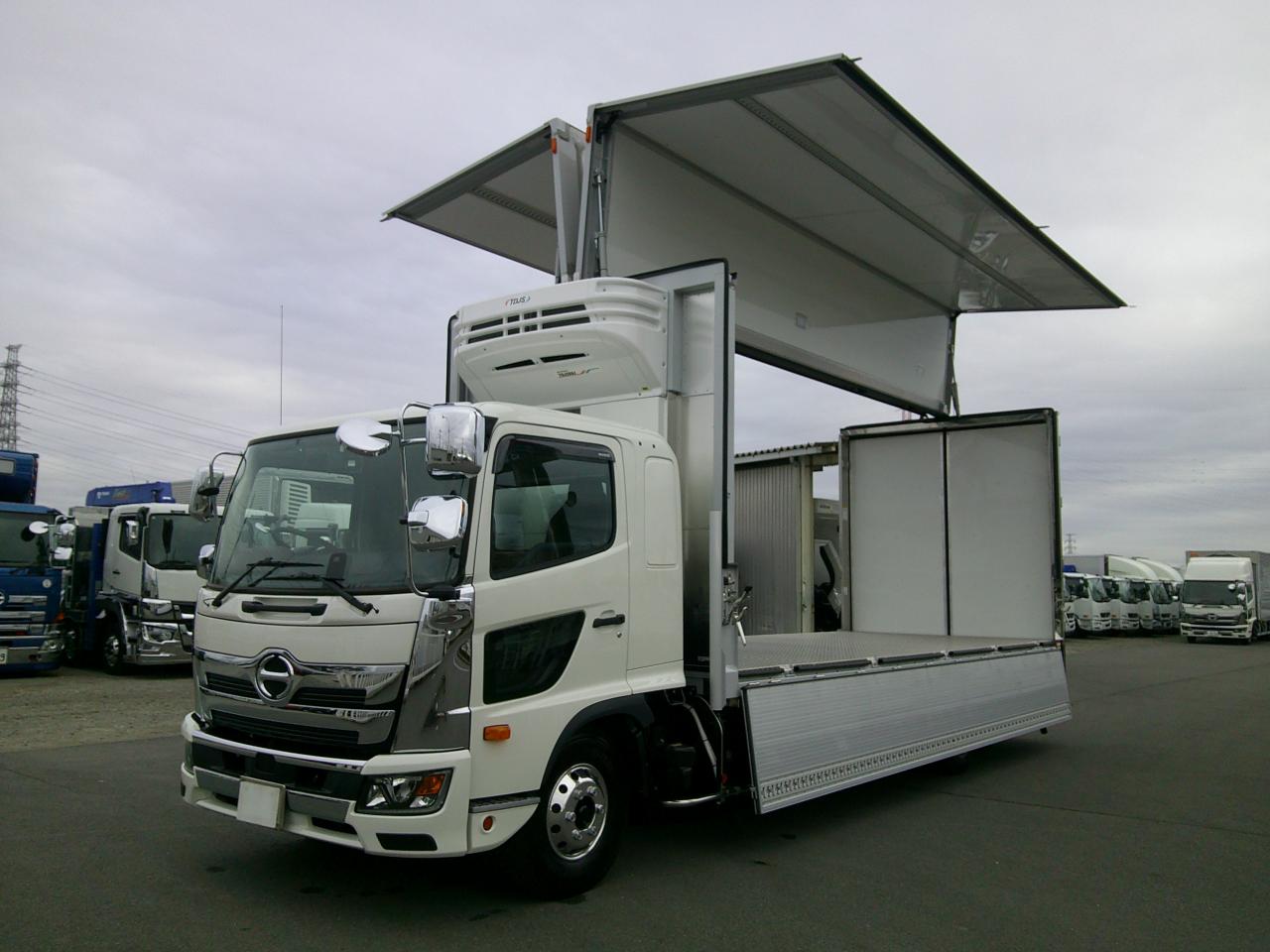 日野レンジャー2KG-FD2ABG 冷蔵・冷凍車