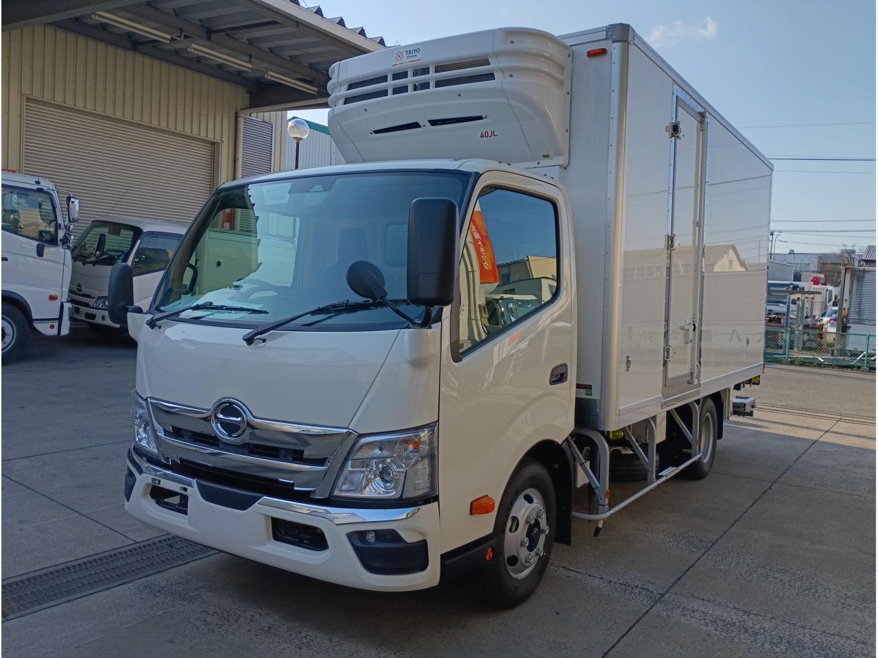 日野デュトロ 冷蔵・冷凍車