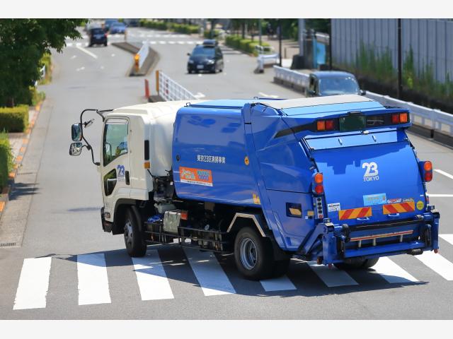 パッカー車を借りる時の用途・選び方と料金と注意点