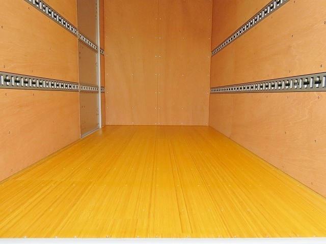 「現場で使えない」をゼロに。2tアルミバンのスペック確認と予約を3分で完結させる方法