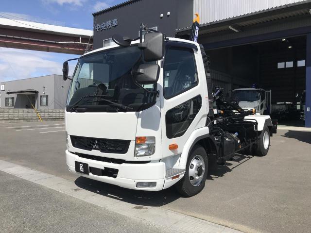 アームロールならトラカリ｜料金相場・利用シーン・全国のレンタル可能車両をご紹介